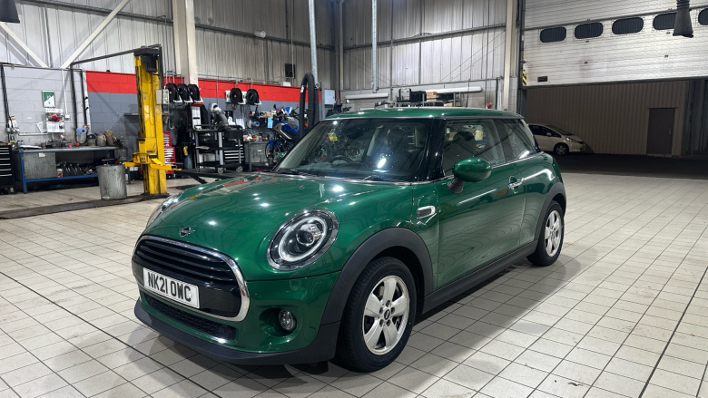 MINI Hatchback 1.5 Cooper Classic II 3dr Petrol Hatchback